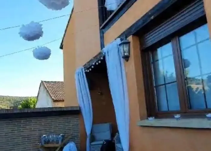 Entrada Rio Lobos アパート